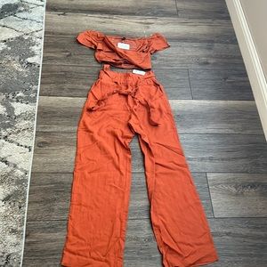 Windsor 2 pc set Small